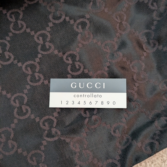 GUCCI GG Canvas Jackie Belt Bag - Picture 6 of 14